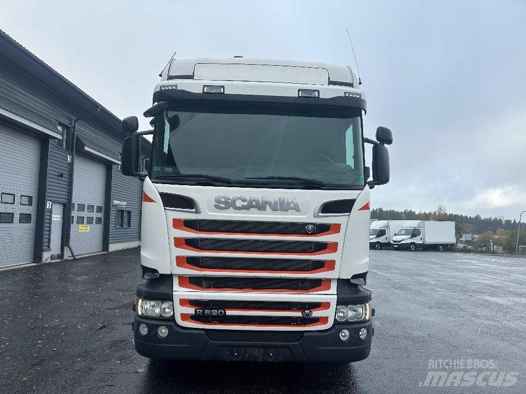 Scania R520 8x2/4 Контейнеровози
