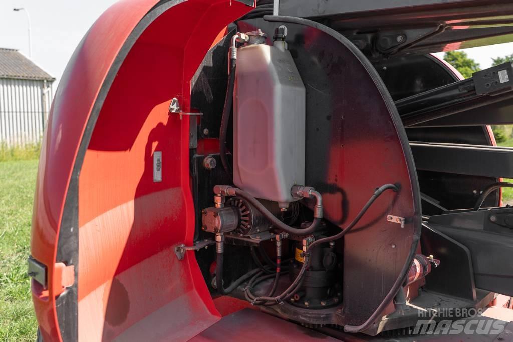 Manitou 170 AETJL Колінчаті підйомники
