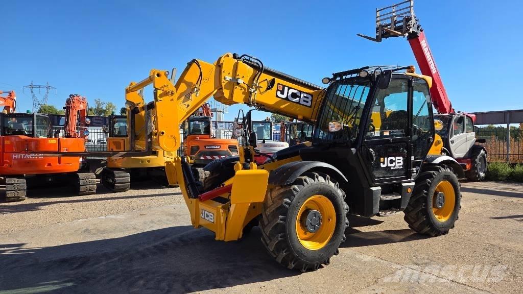 JCB 535-125 Телескопічні навантажувачі