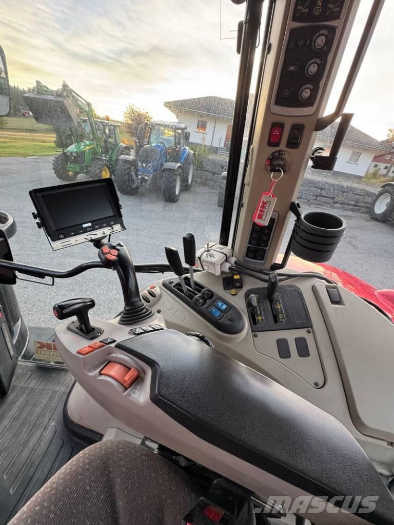 Massey Ferguson 7618 Трактори