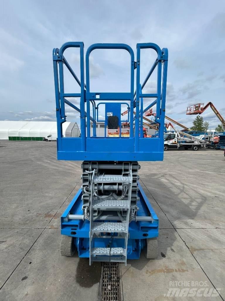 Genie GS 4047 Підйомники-ножиці