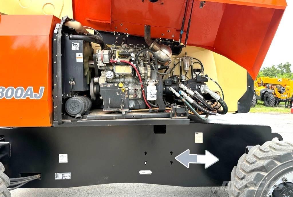JLG 800 AJ Колінчаті підйомники