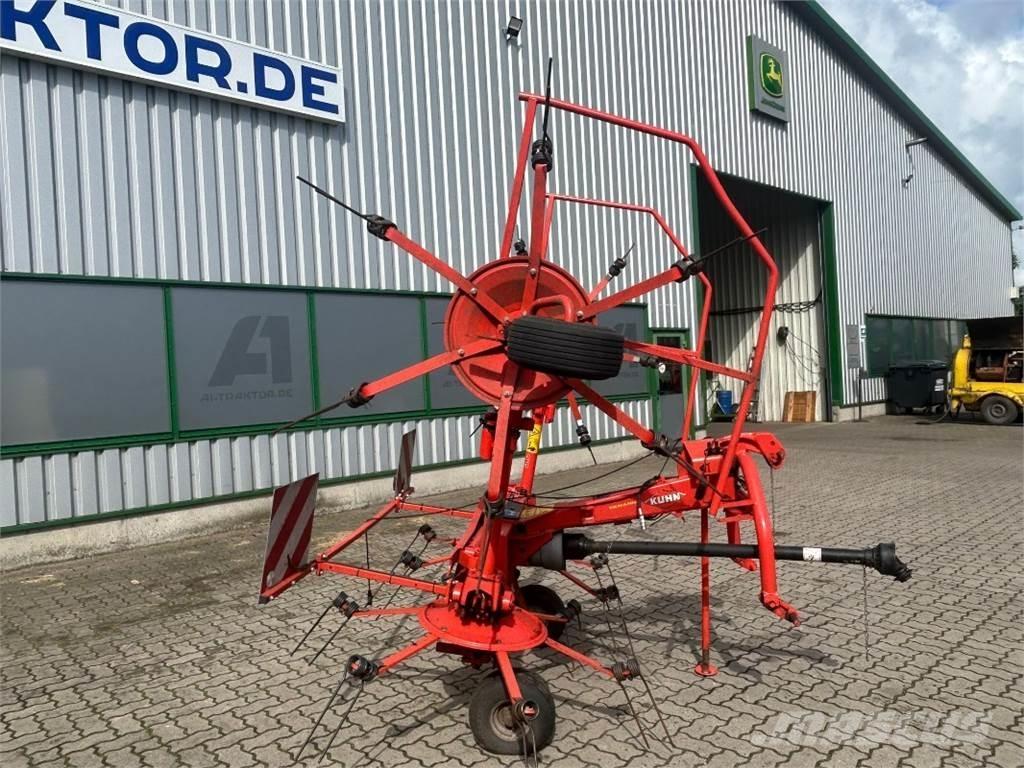 Kuhn GF 502 Граблі і сінозворушувачі