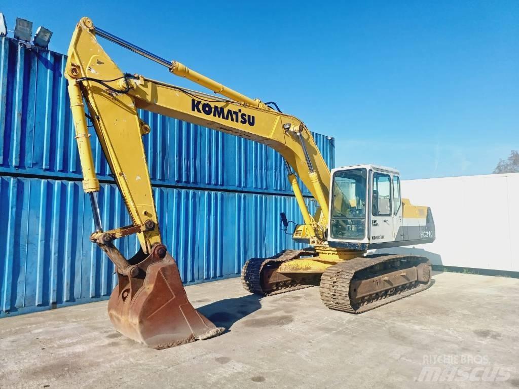 Komatsu PC 210-5 Гусеничні екскаватори
