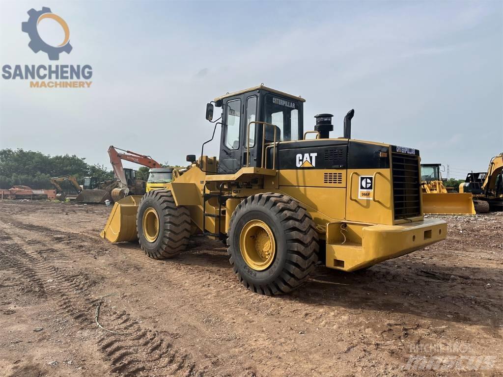 CAT 966F Фронтальні навантажувачі