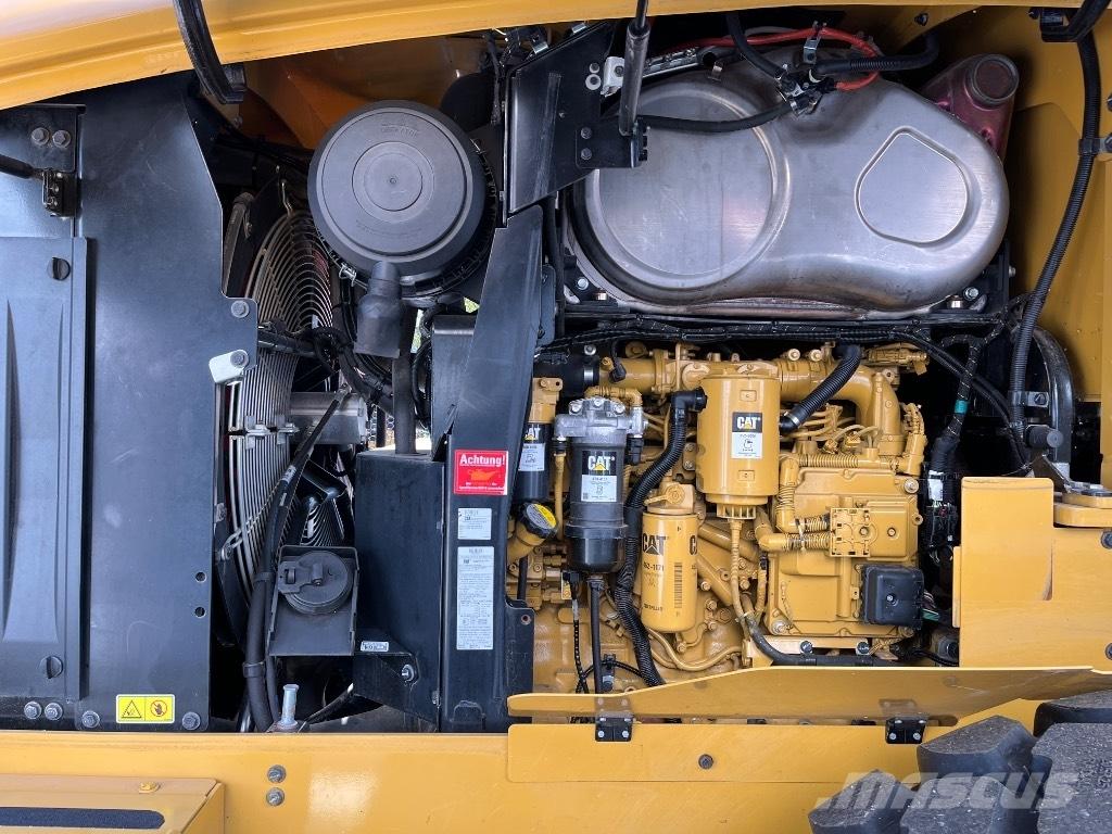 CAT 926M-19 6700Tim Фронтальні навантажувачі