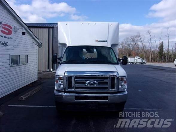 Ford E450 Фургони