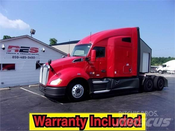 Kenworth T680 Тягачі