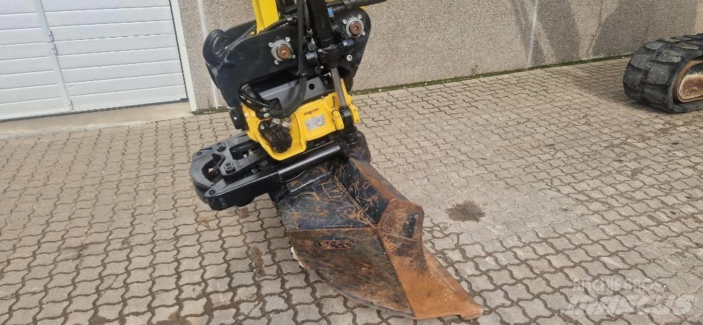 Yanmar VIO80 Гусеничні екскаватори