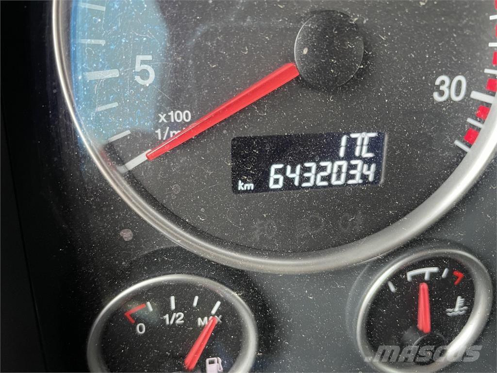 MAN TGX 35.580 Вантажівки з гаковим підйомом