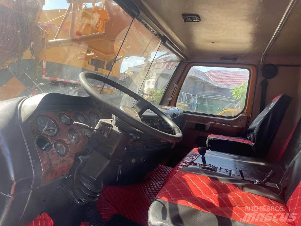 XCMG XCT100L5 автокрани