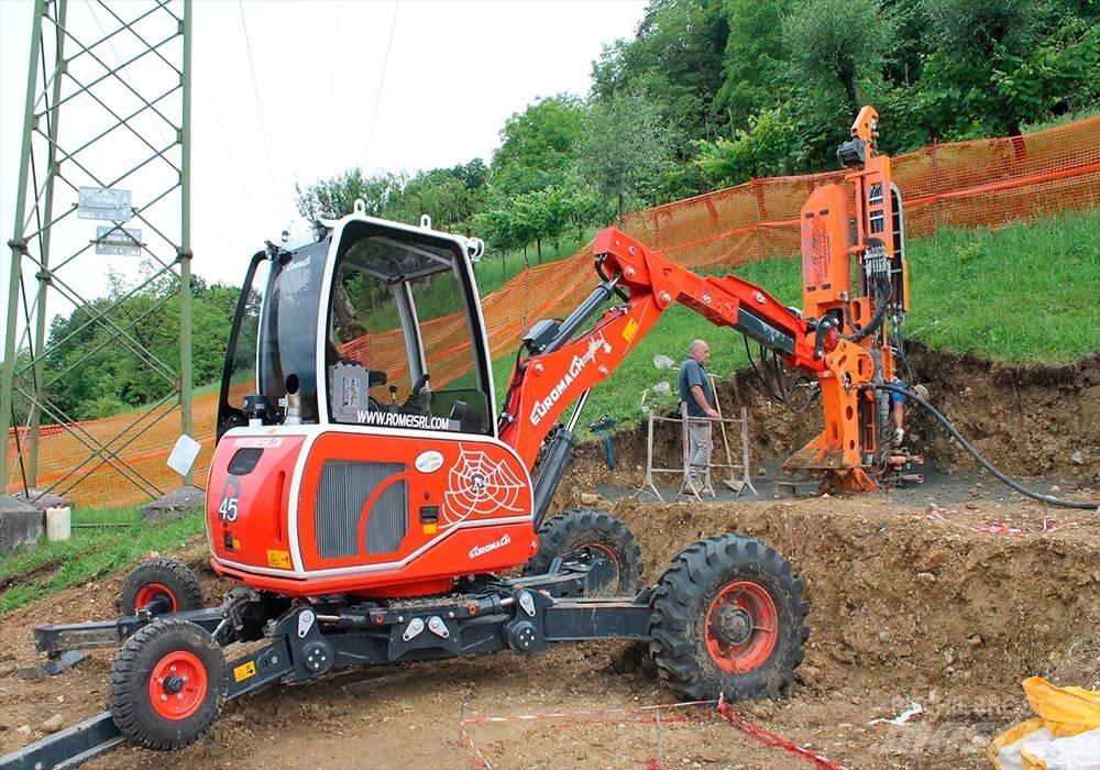 Euromach R45 Екскаватори-амфібії