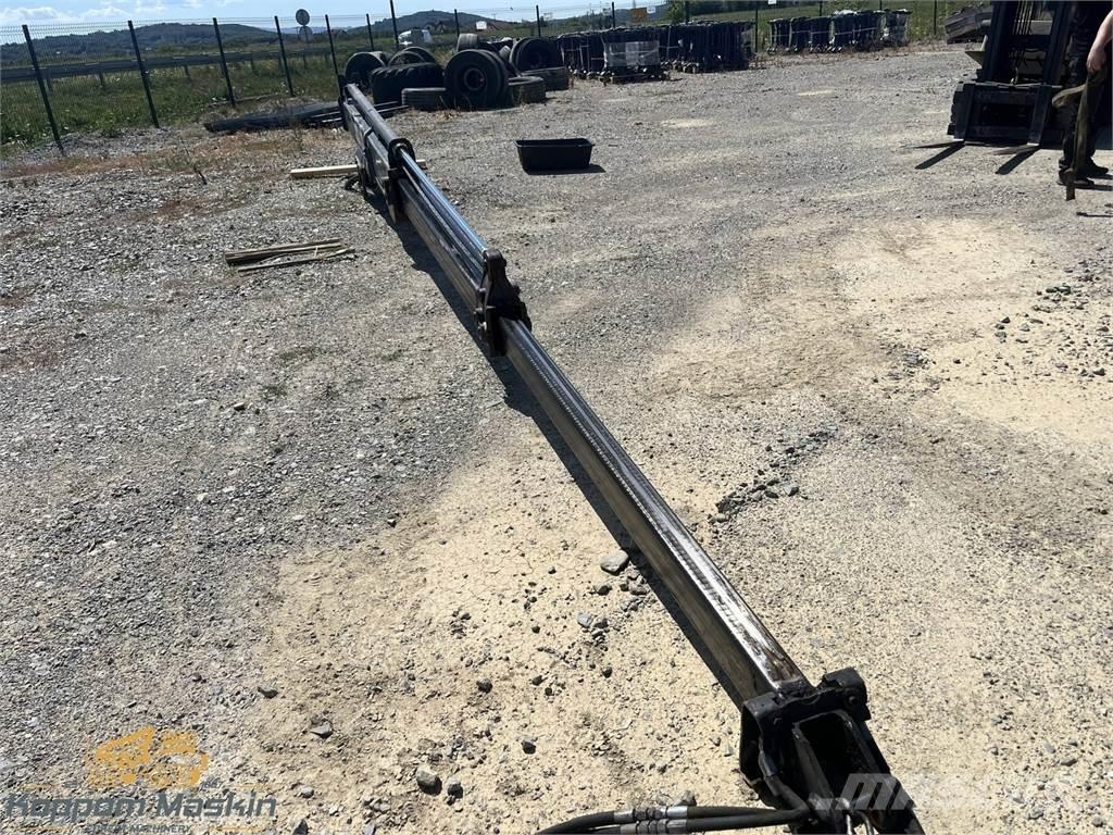 Ponsse K70+ Транспортерні крани