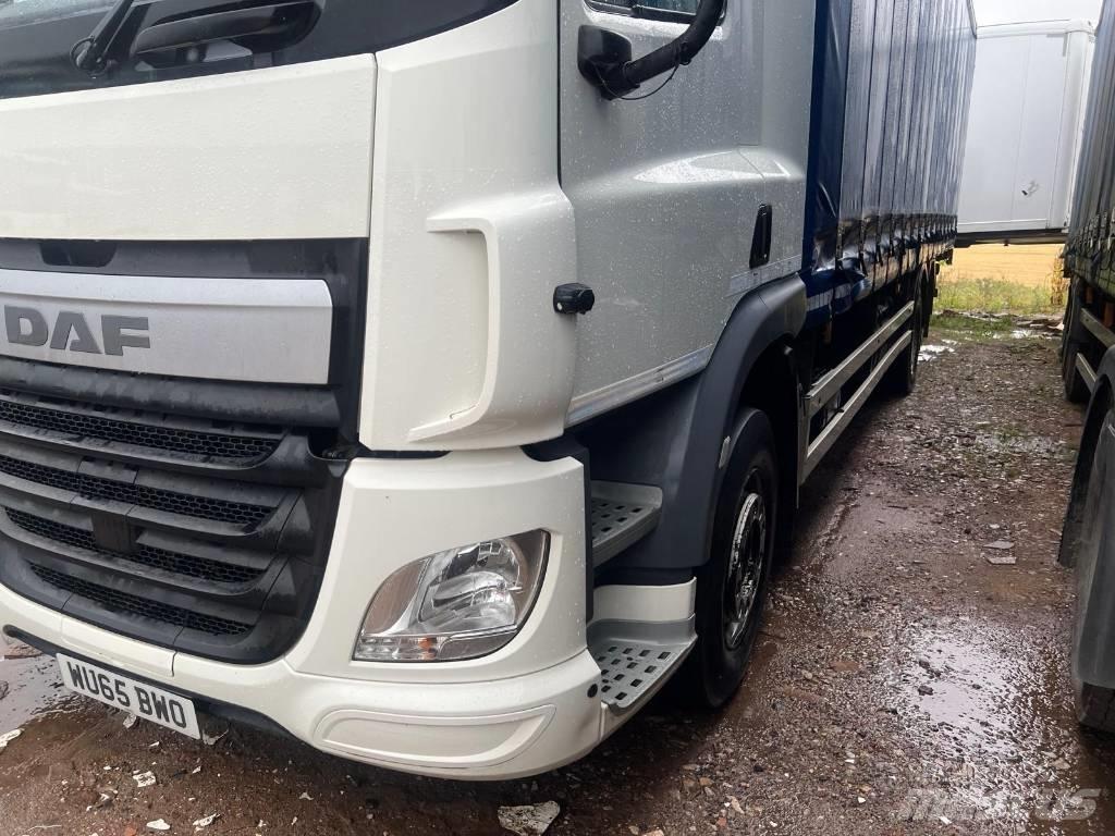DAF CF 330 Тентовані вантажівки