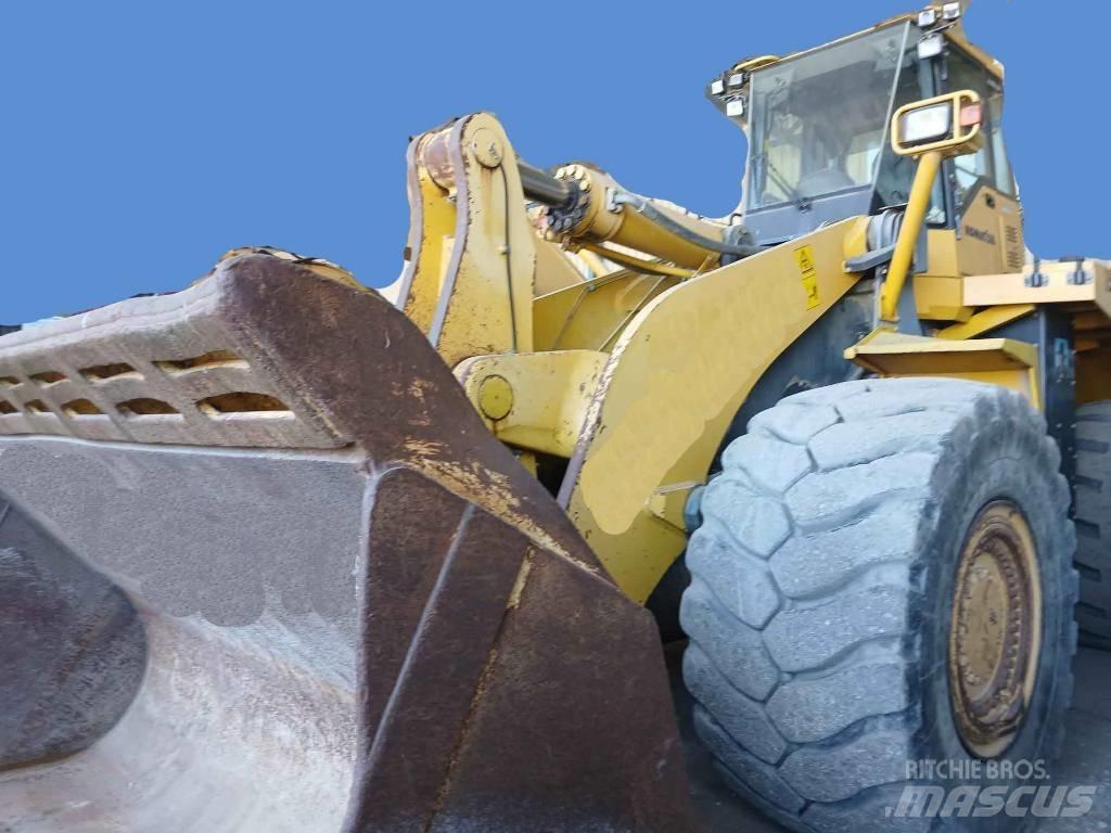 Komatsu WA 600 Фронтальні навантажувачі