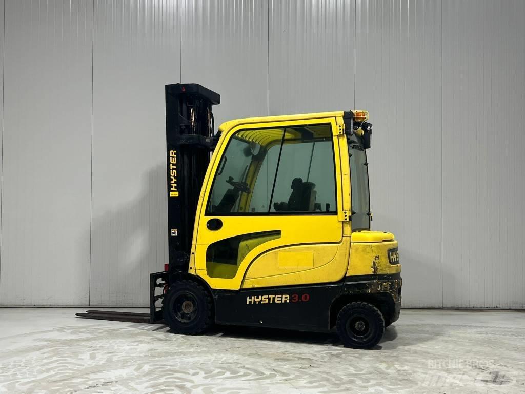 Hyster J3.0XN Електронавантажувачі