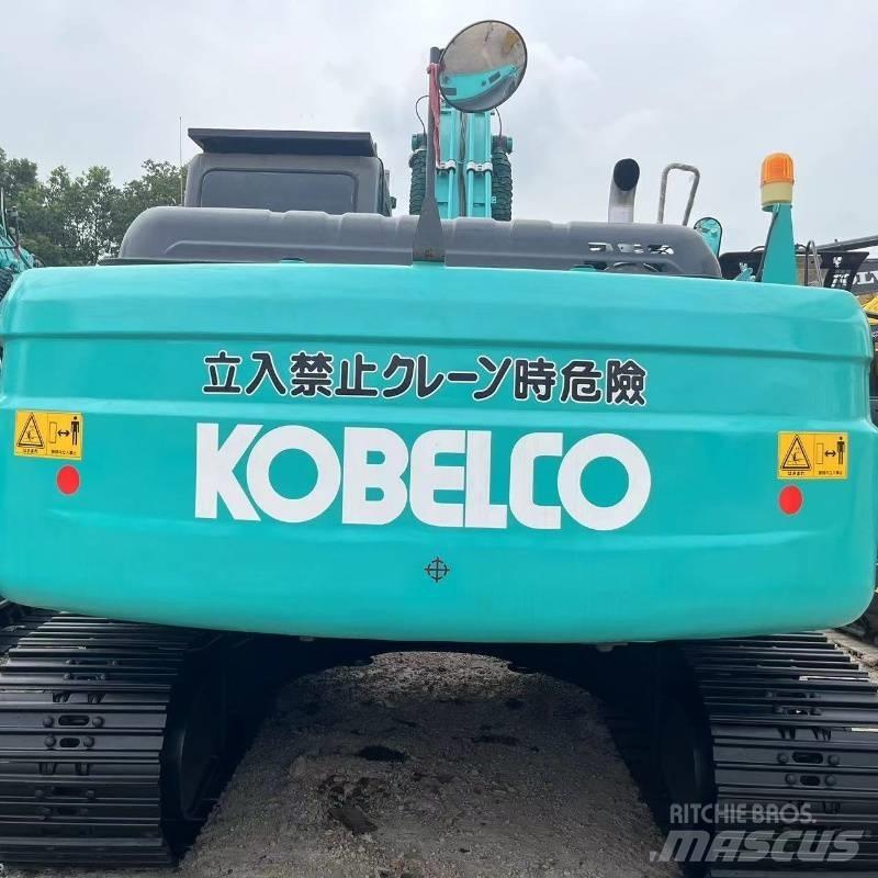 Kobelco SK 200 Гусеничні екскаватори