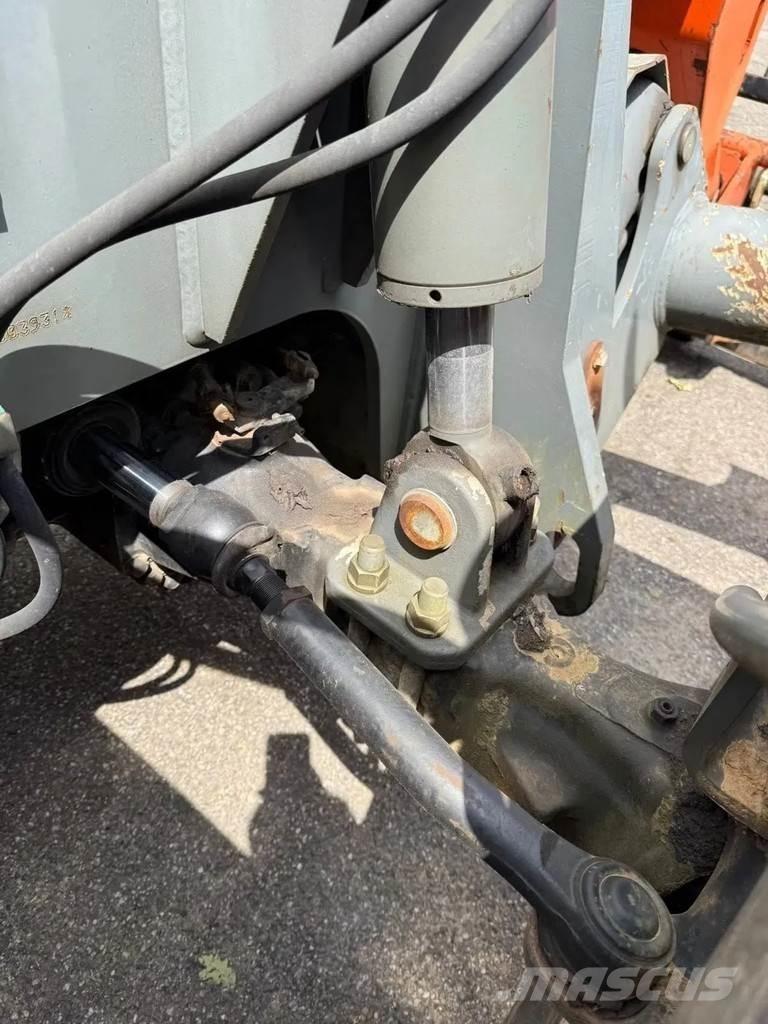 JLG 4013 Телескопічні навантажувачі
