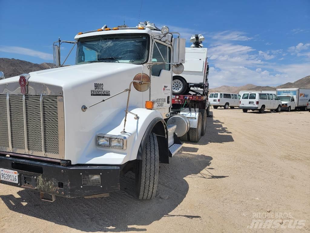 Kenworth T 800 Тягачі