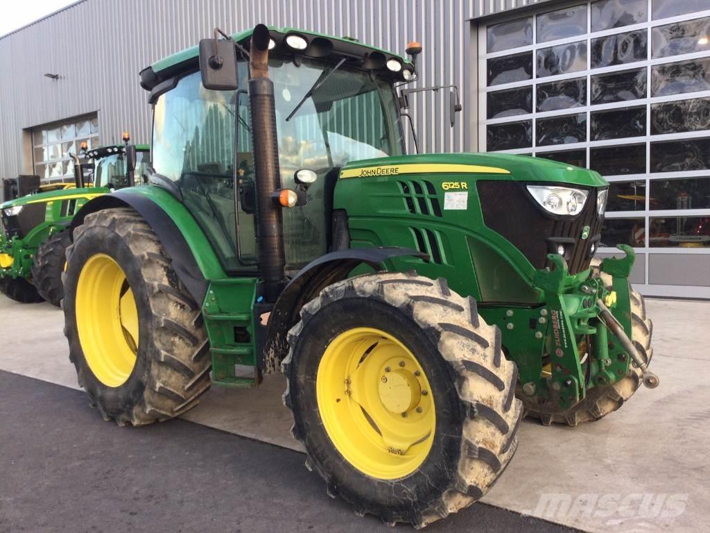 John Deere 6125R Трактори