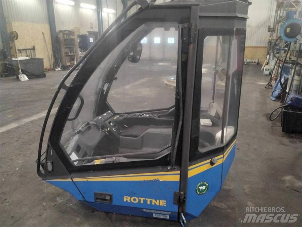 Rottne H20 Кабіна