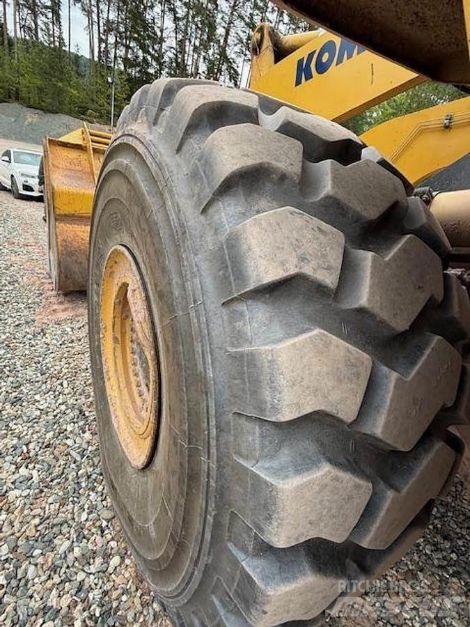 Komatsu WA500-6 Фронтальні навантажувачі