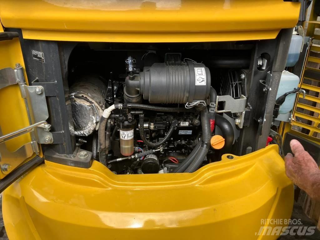 Komatsu PC 26 MR Міні-екскаватори < 7т