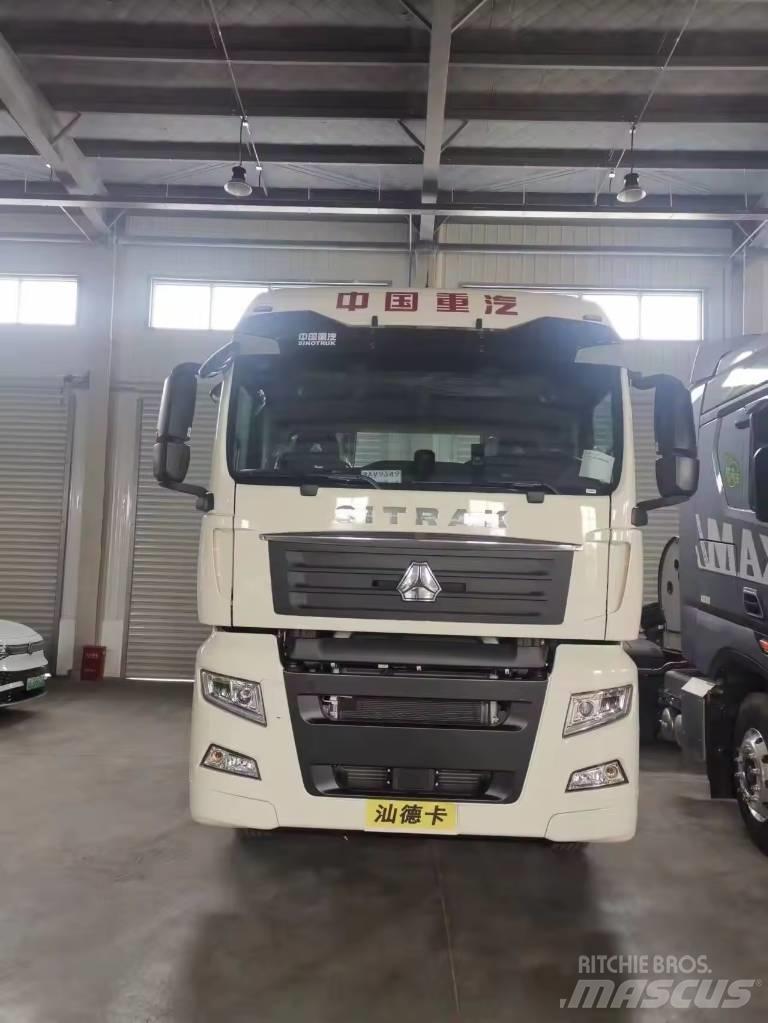 Sitrak SINOTRUCK 4x2 Тягачі