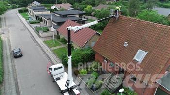 VERSALIFT VTX-240 G3 Автовишки на базі вантажівки