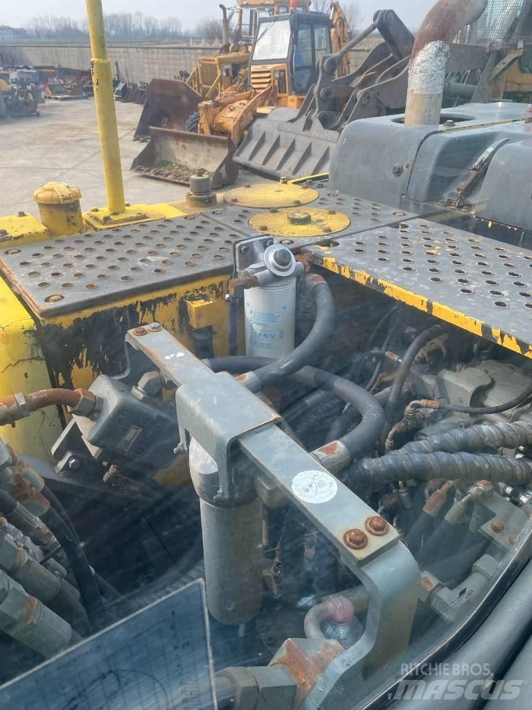 Volvo EC 160 B N LC Гусеничні екскаватори