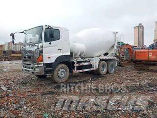 Hino 700 Бетономішалки (Автобетонозмішувачі)
