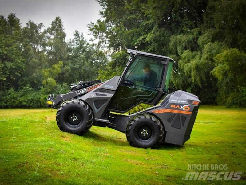 Cast Loader MAXO 57D Малі навантажувачі
