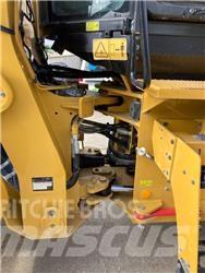 CAT 938M Фронтальні навантажувачі