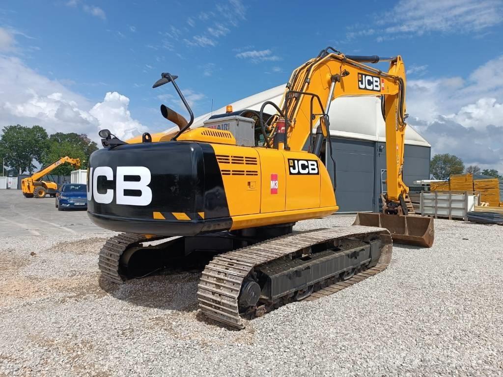 JCB JS 220 LC Гусеничні екскаватори