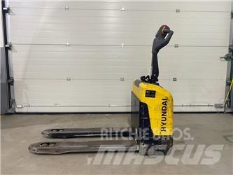 Hyundai 15EP Штабелери