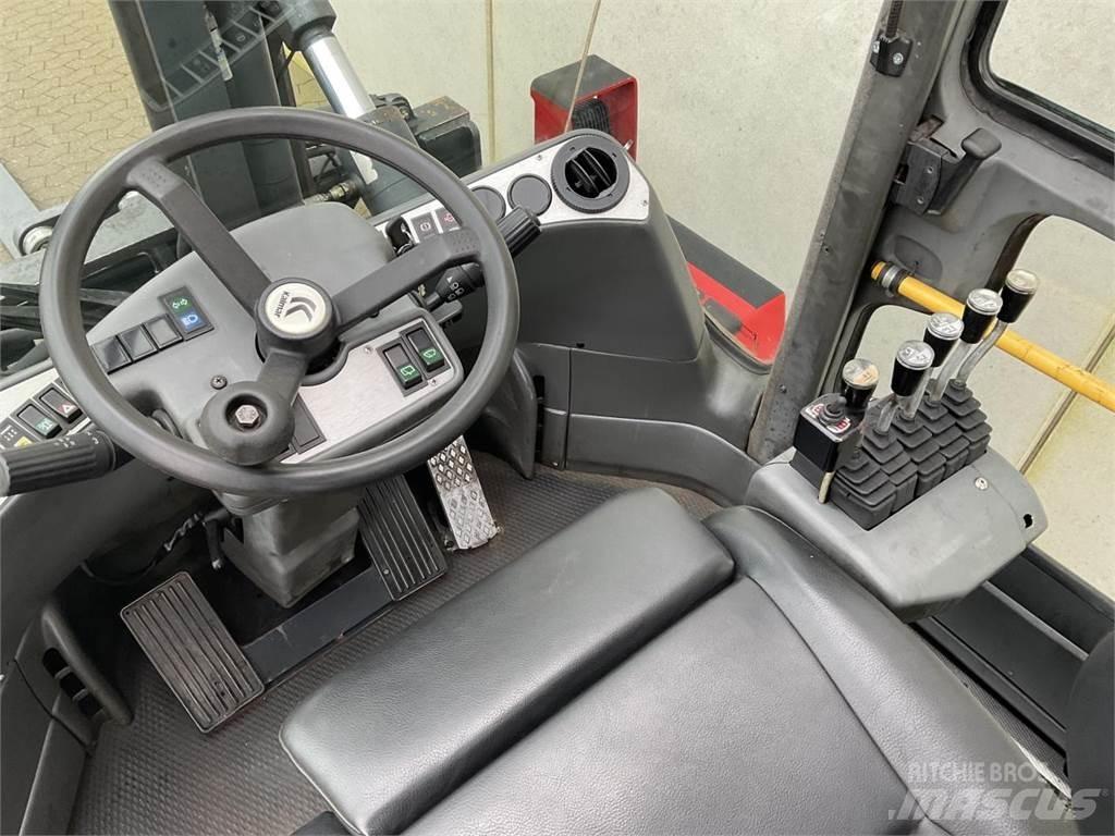Kalmar DCE 140-6 Дизельні навантажувачі
