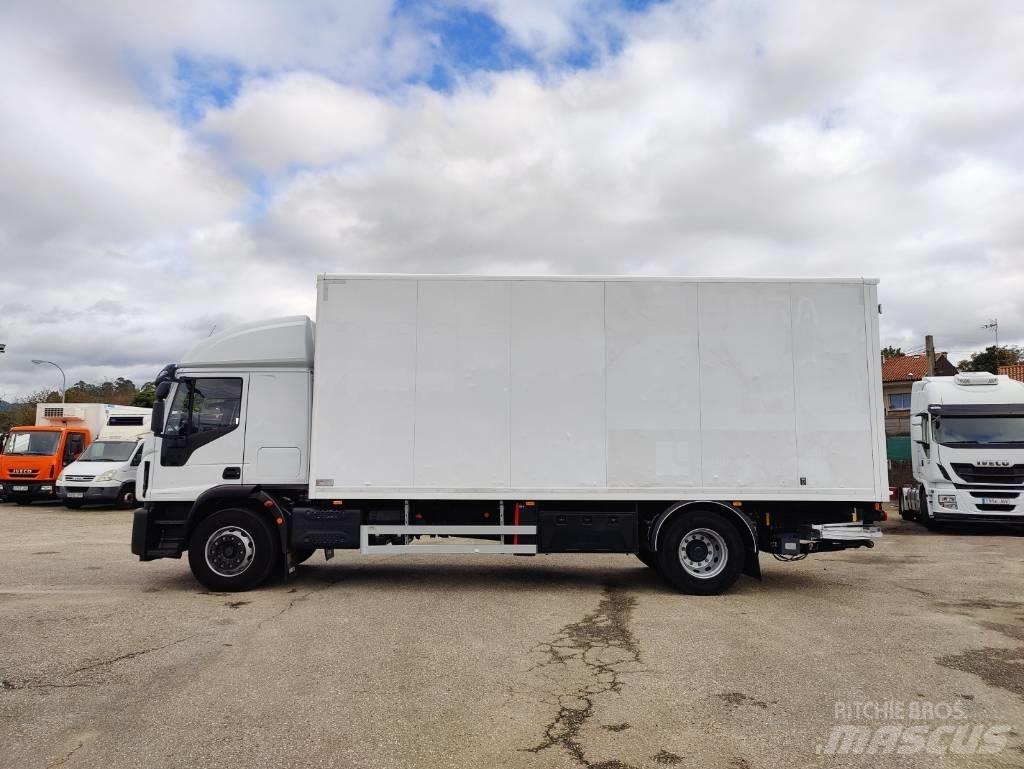 Iveco 180E 28 Фургони