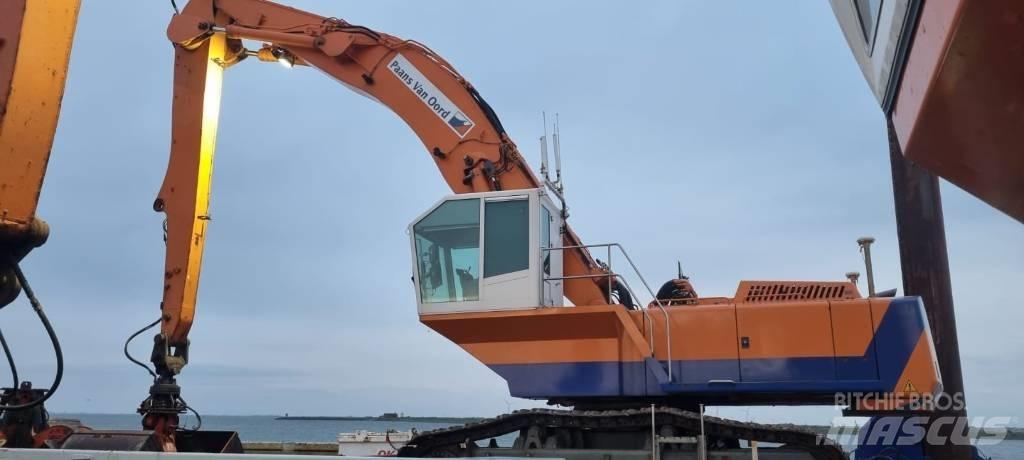 Liebherr R974C HDEW Перевантажувачі металобрухту/промислові навантажувачі
