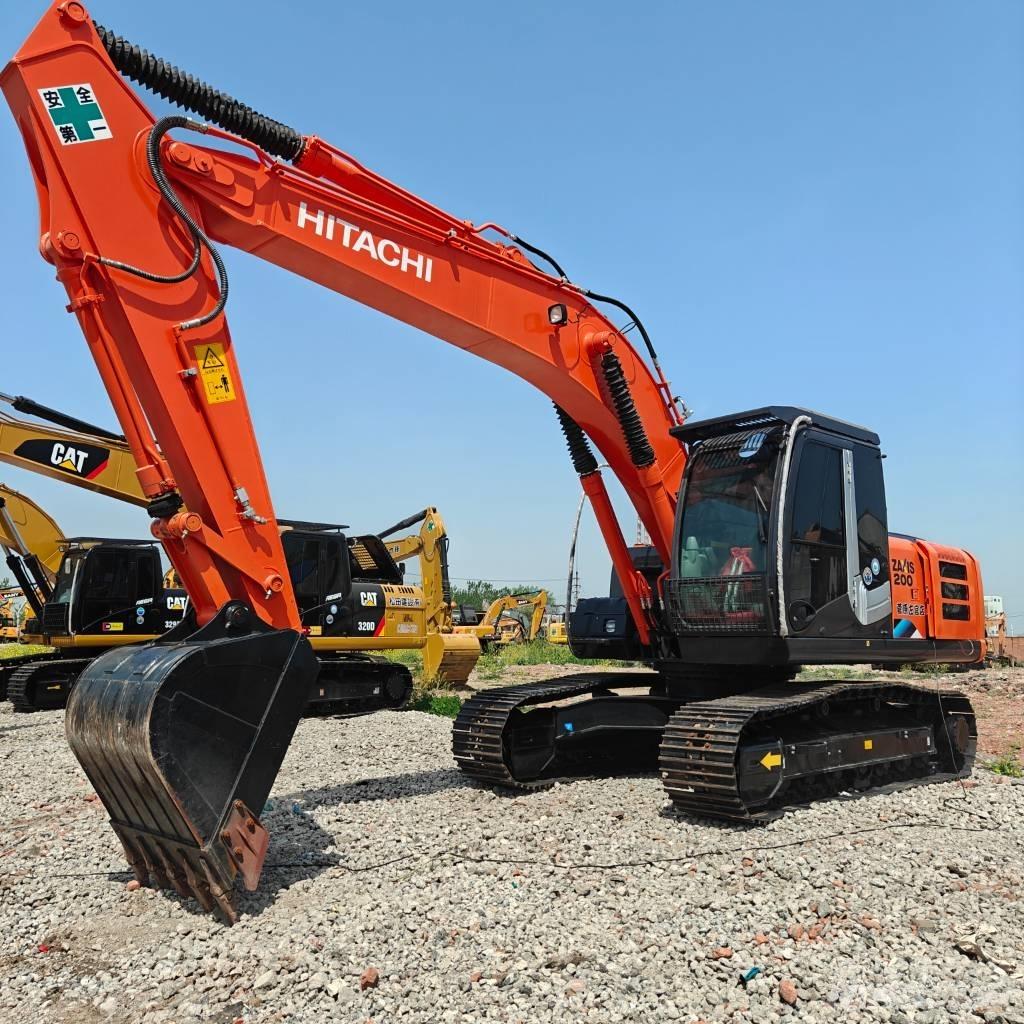 Hitachi 200-3 Гусеничні екскаватори
