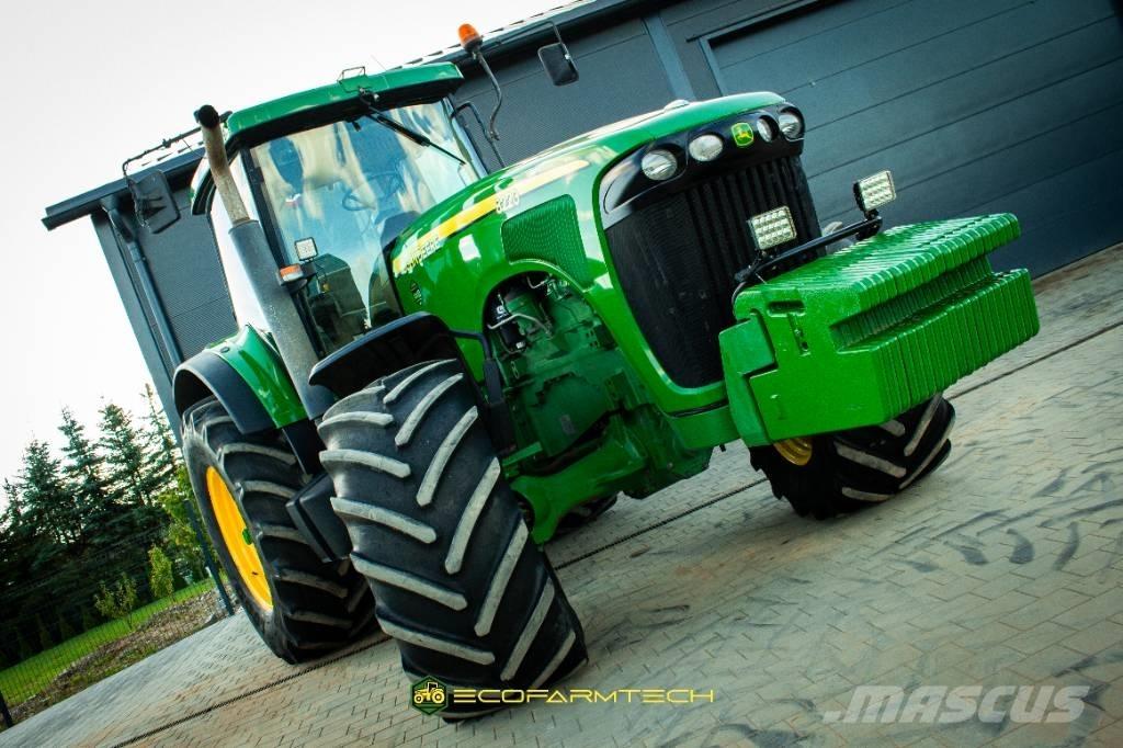 John Deere 8220 Трактори