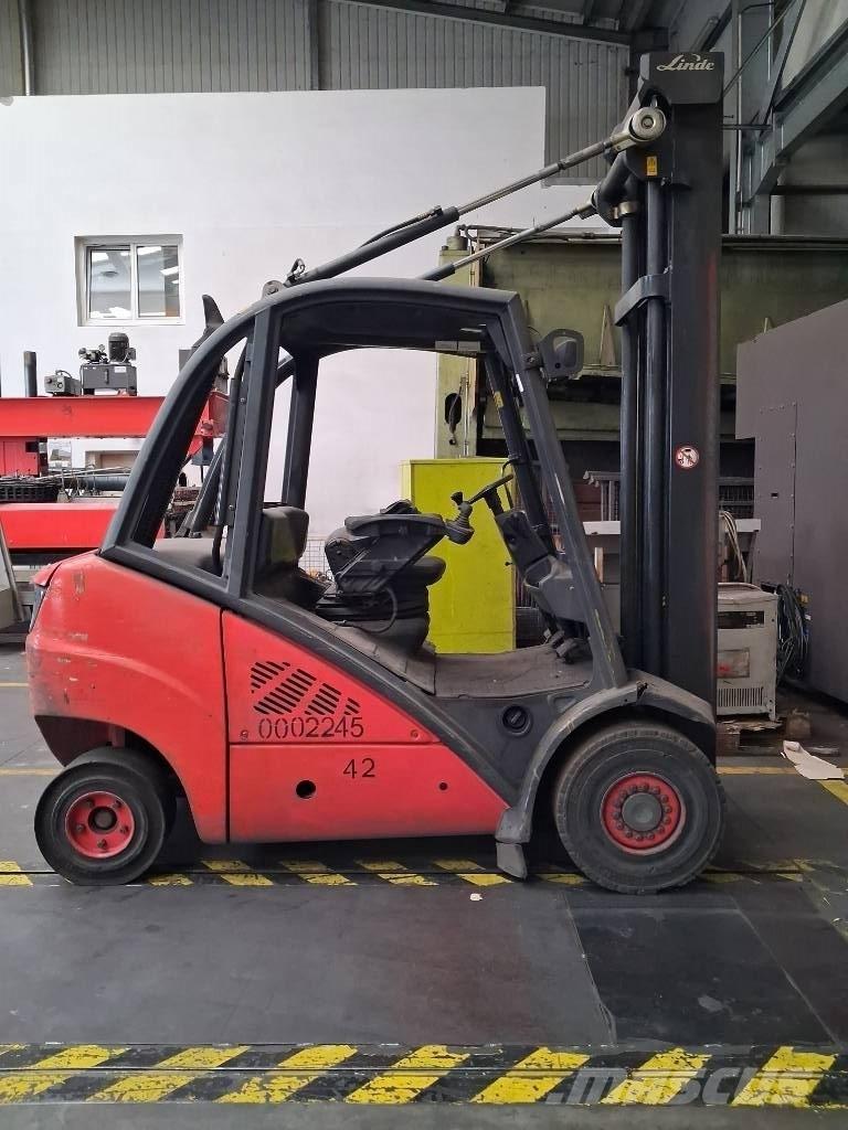 Linde H30D-01 Дизельні навантажувачі