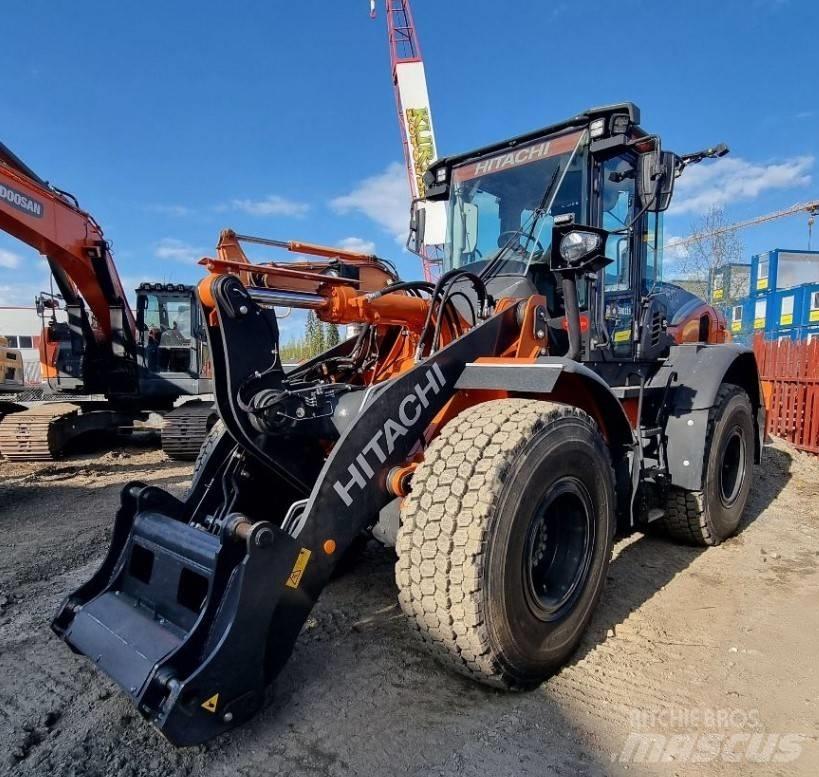 Hitachi ZW 160 PL-7 Фронтальні навантажувачі