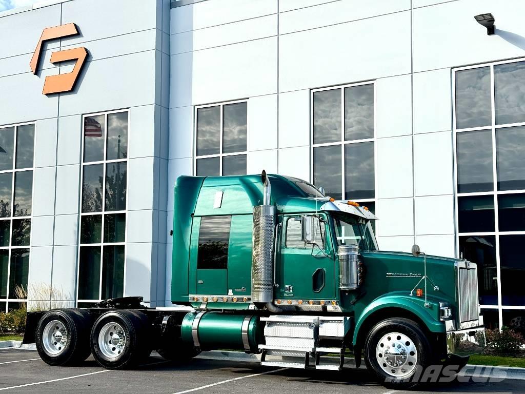 Western Star 4900 Тягачі
