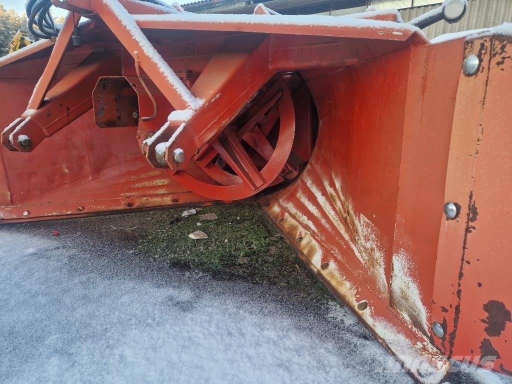 Esko 312 Снігомітли