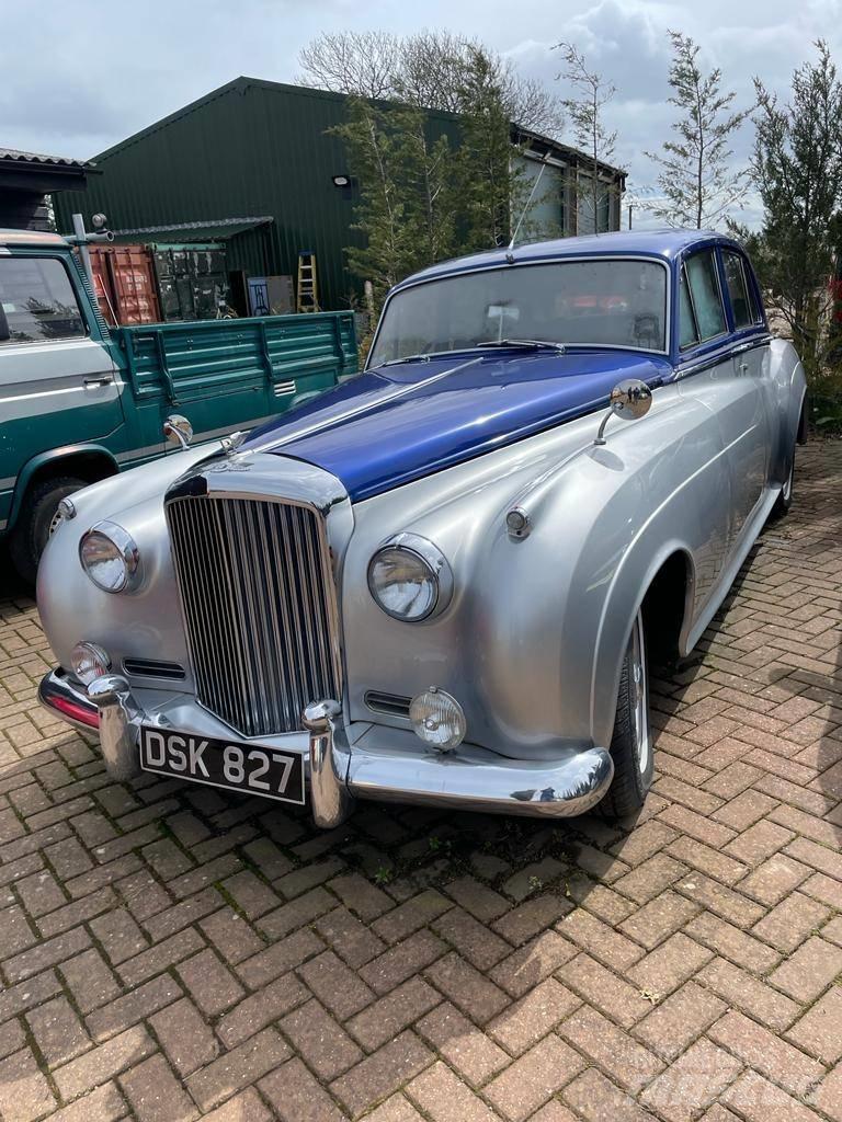 Bentley S1 Автомобілі
