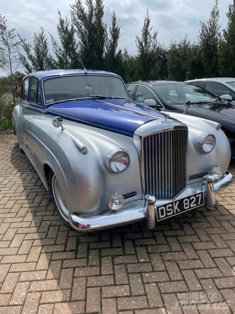 Bentley S1 Автомобілі