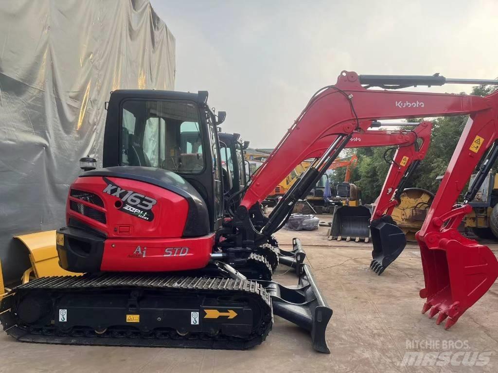 Kubota KX 163 Гусеничні екскаватори