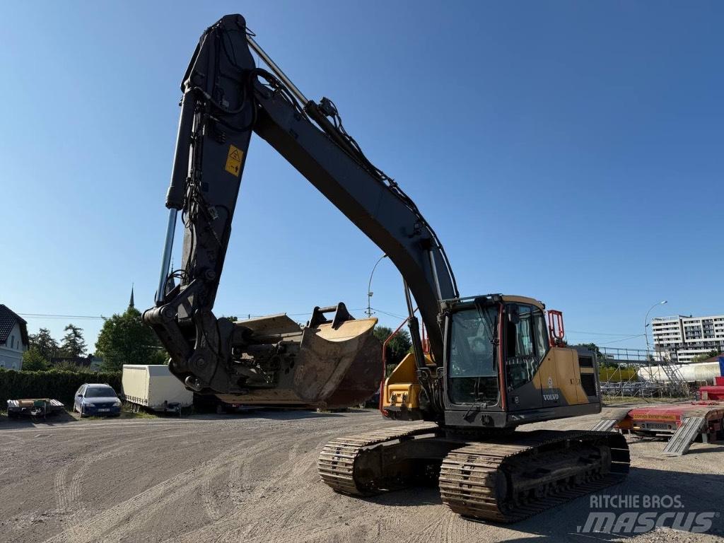 Volvo EC220 EL Гусеничні екскаватори
