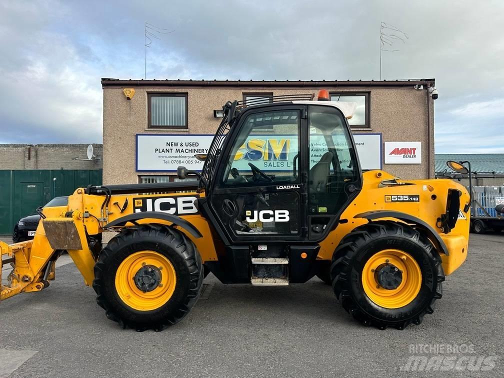 JCB 535-140 Hiviz Телескопічні навантажувачі