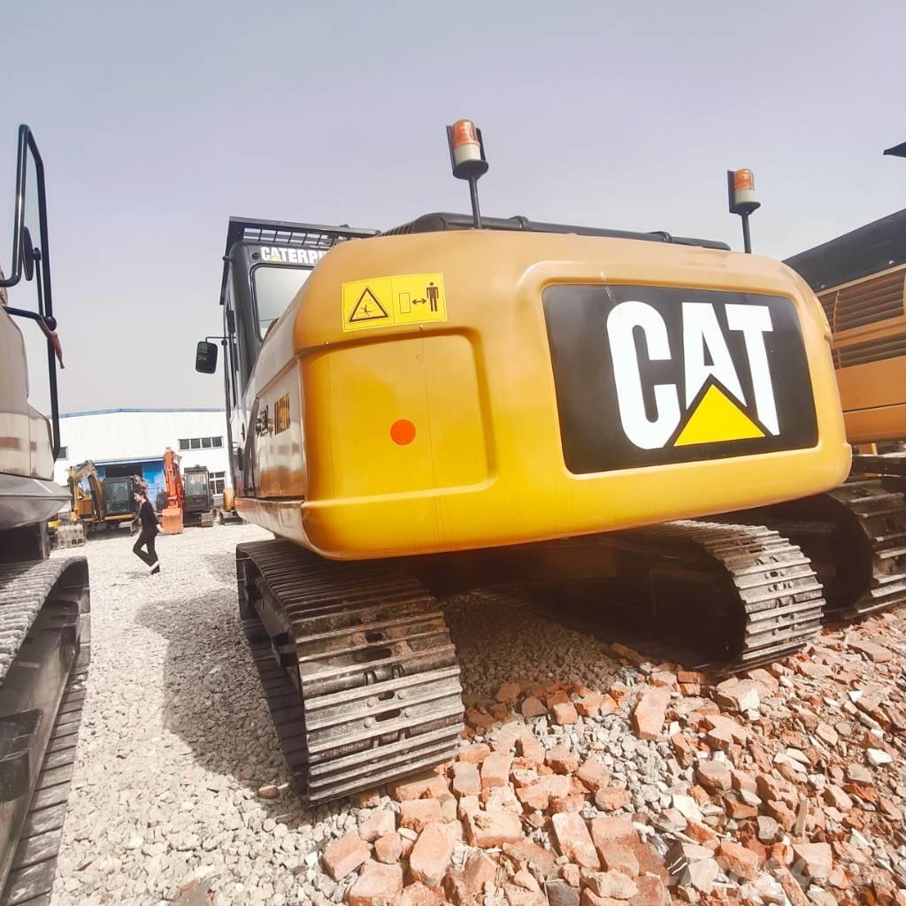 CAT 320D Гусеничні екскаватори